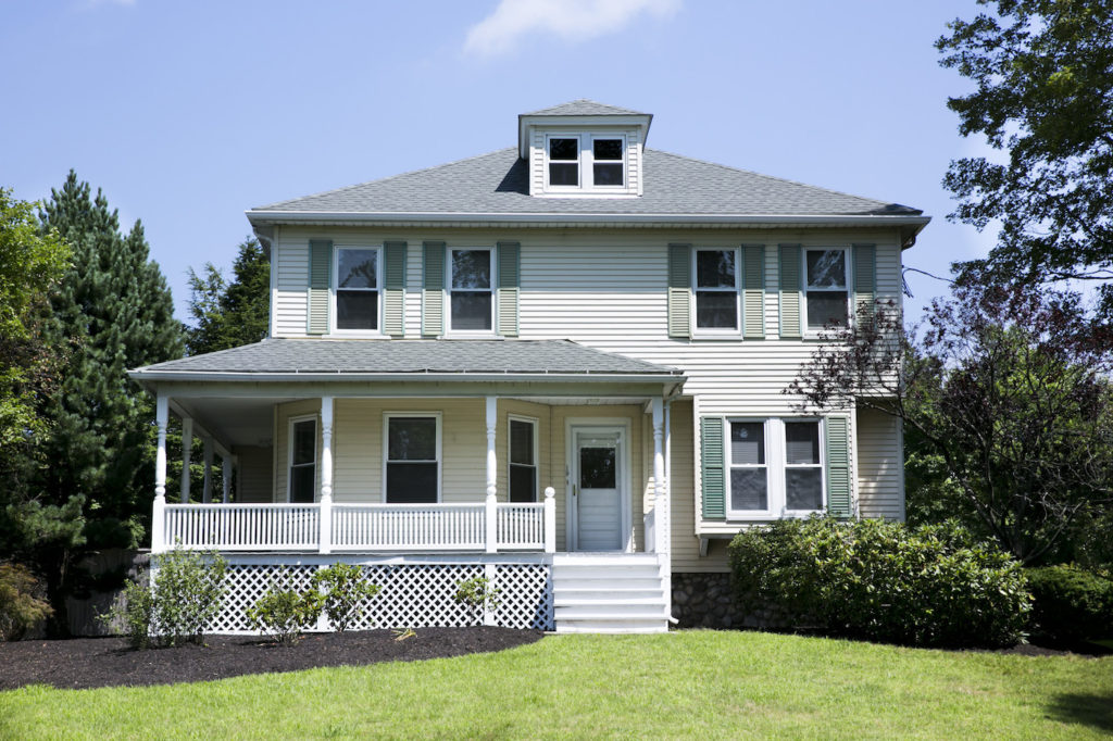 photo of 19 Floral Street Shrewsbury MA. 01545